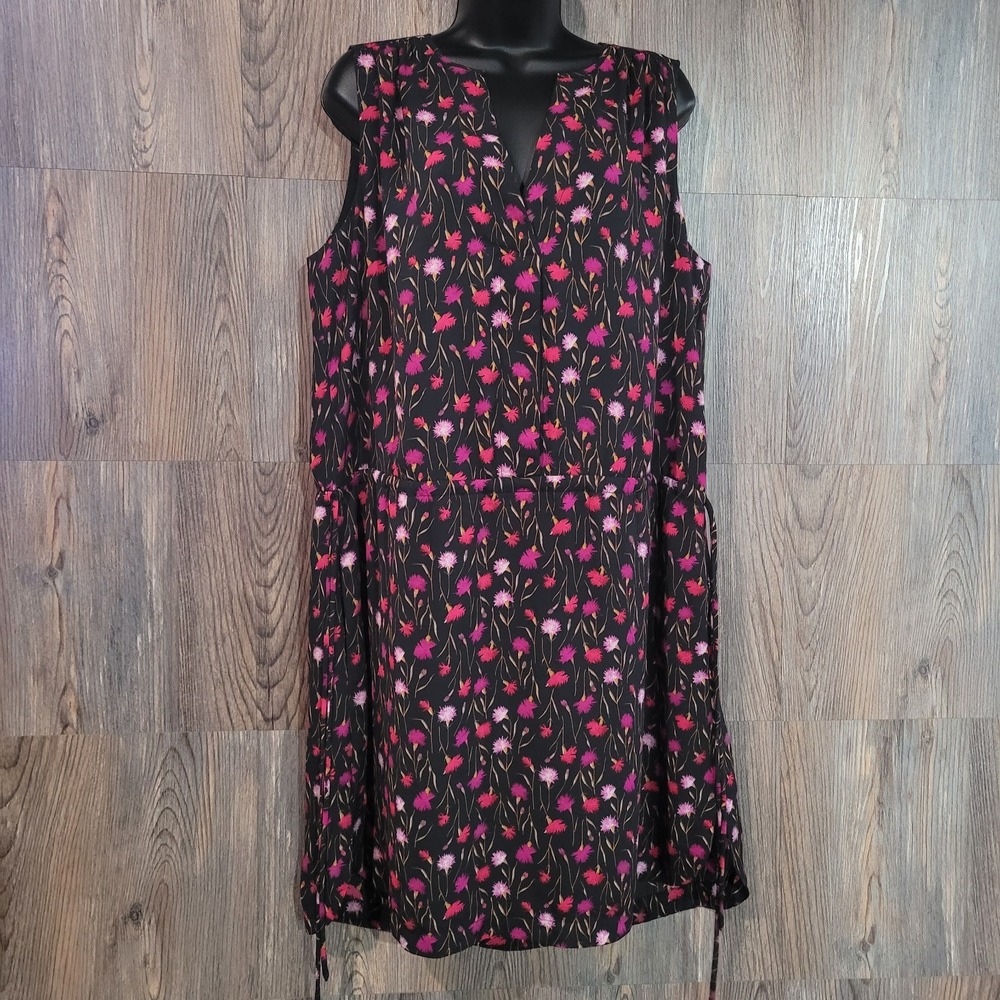 GAP Dark Floral Sleeveless Blouson Dress Size L Cinch Waist Pockets Lined V-Neck